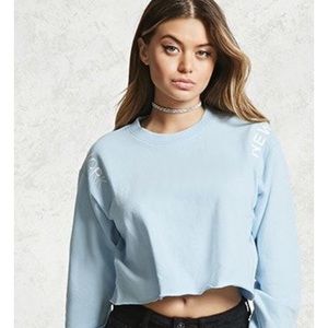 NWOT Baby blue fashion crop top sweatshirt